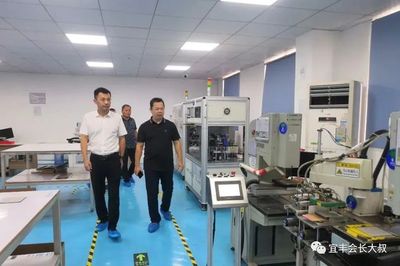 宜豐縣縣長王方大一行蒞臨深圳市宜豐商會參觀指導技術(shù)交流